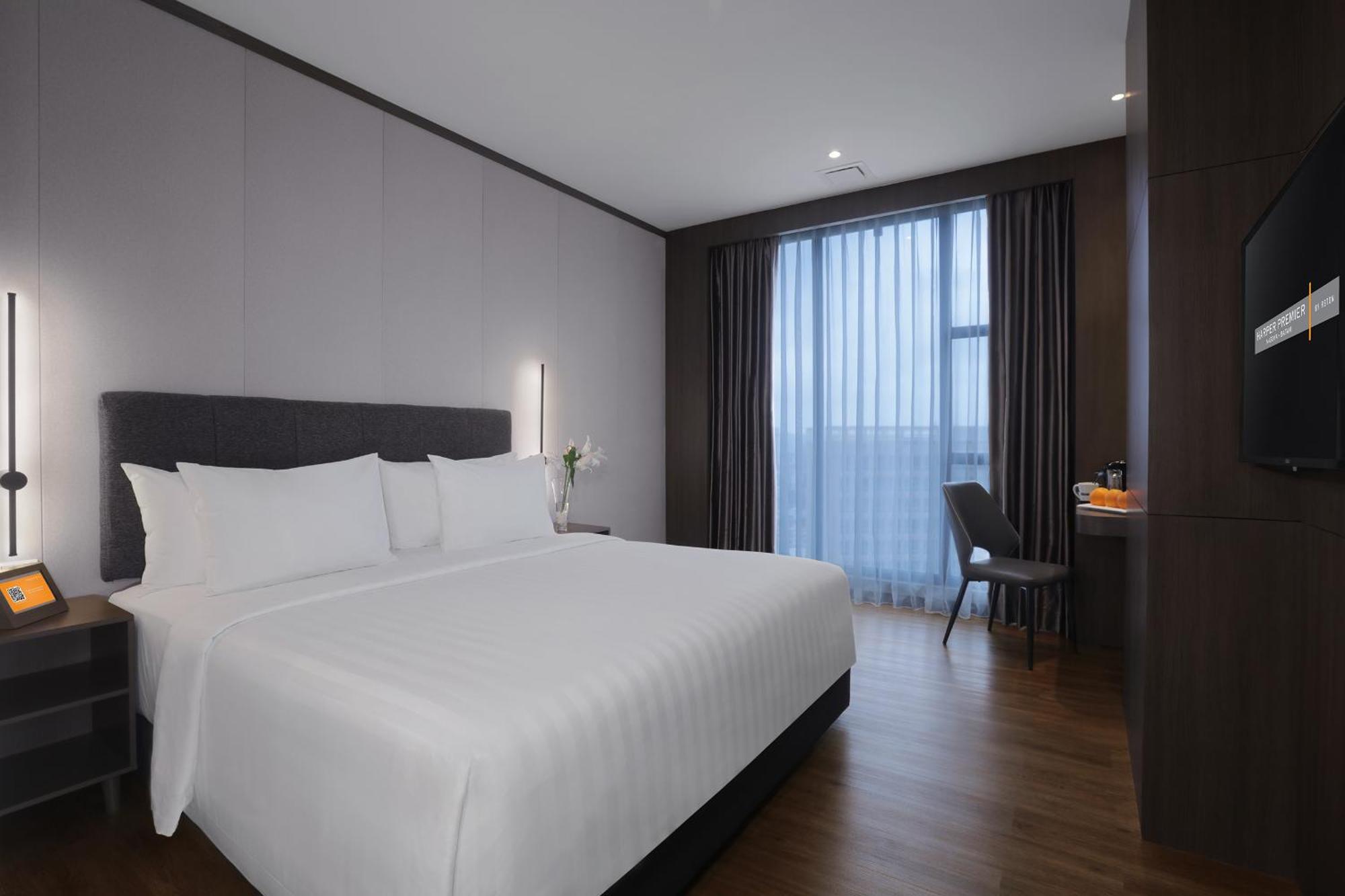 Отель Harper Premier Nagoya Batam Экстерьер фото